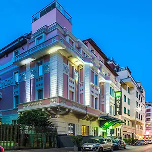 Ibis Styles Centro 3*, Milán Italia